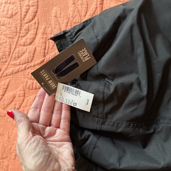 Youth Black Snow / Ski Pants by The Children's Place ⛷️ - Picture 6 of 6